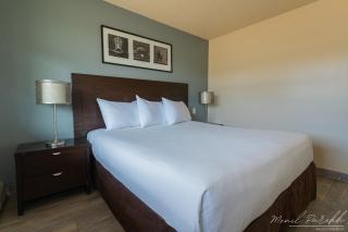 Empire Inn & Suites - Red Deer - 1