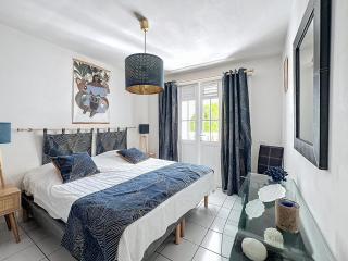 KAZ EL ROCA SAVANNAH Face au lagon - 2