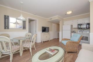 Carolina Beach Club 326 - 8