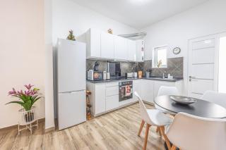 Ferreira's Retreat - 6