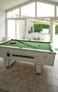 Villa spacieuse et élégante à Meynes avec piscine privée - 1