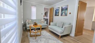 Milton Keynes 3BR Home Town Centre Families Free Parking - Milton Keynes - 2