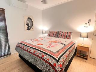 Tropical family beach house - 3