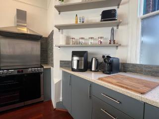 2 Bedroom Luxury Flat in Centre of Muswell Hill - Londra - 3
