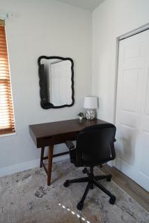 Spacious Free Parking Great Location - Miami - 5