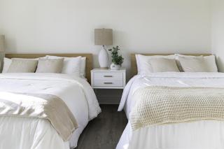 Luxurious 5-bedroom House 2 FREE parkings - Los Angeles - 2