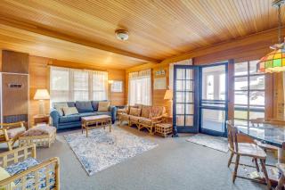 Waterfront Alanson Cottage with Dock and Lake Access! - 6