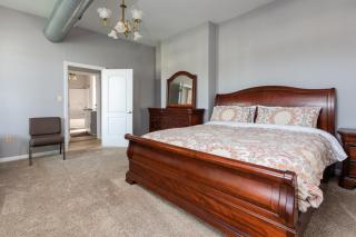 Riverview Loft! Downtown Alton - Alton - 8