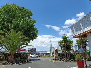 Rainbow Motel & Guest House - Tauranga - 0