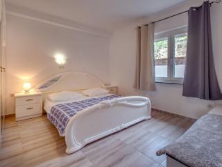 Apartments with a swimming pool Kampor, Rab - 23600 - Rab - 3