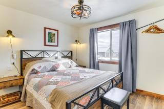Starry Skies and Mtn Views Family Retreat in Elmo - Dayton - 1
