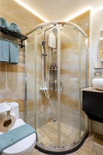 Best Condo in Makati Near Airport and FREE Parking! - Manila - 8
