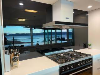 Lipscombe Escape panoramic views luxury and space - Hobart - 0