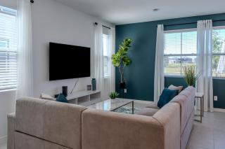 Brand New 3bed 2bath Townhome close to Disney 348 - 0