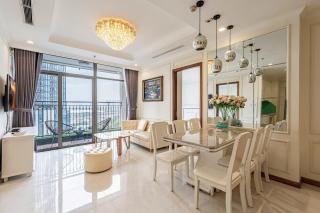 Apartment at Landmark - Vinhomes - 0