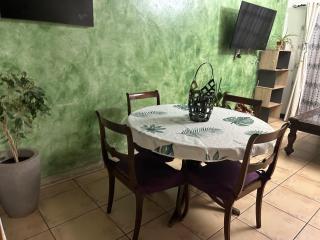 Amplia casa en sector residencial - Coquimbo - 8