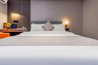 Shangpin Holiday Inn - Guangzhou New Baiyun International Airport Flagship Store - Guangzhou - 4