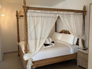 Beach Walk Residences - Palm-Eagle Beach - 4