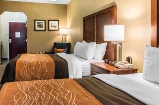 Comfort Inn Lancaster County - 1
