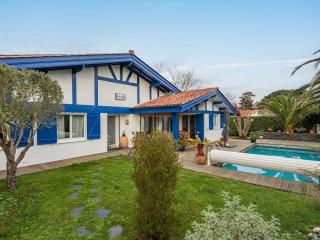Maison lumineuse avec piscine privée et jardin à Anglet - FR-1-3-622 - Anglet - 9