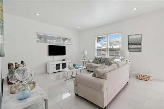 Gorgeous 4Bd Close to Disney with Spa at Reunion Resort 1552 - Kissimmee - 6