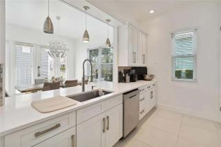 Gorgeous 4Bd Close to Disney with Spa at Reunion Resort 1552 - Kissimmee - 3