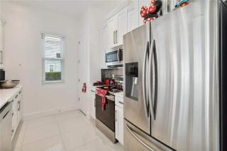 Gorgeous 4Bd Close to Disney with Spa at Reunion Resort 1552 - Kissimmee - 2