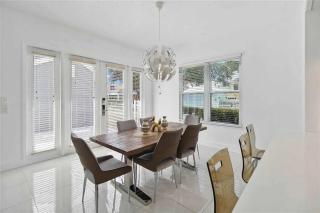 Gorgeous 4Bd Close to Disney with Spa at Reunion Resort 1552 - Kissimmee - 1