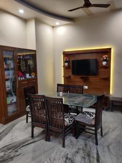 Krishna Niwas Homestay 3BHK-GF Chandigarh, Zirakpur - Zirakpur - 0