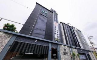 Best In City Hotel - Daejeon - 4