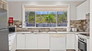 Blue Coast Bliss - Pet Friendly - Ettalong Beach - 5