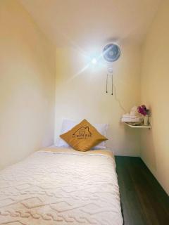 D Banlieue Homestay And Coffee - 2