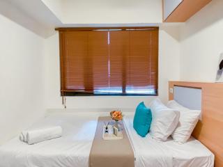 Comfort 2BR at Meikarta Apartment Cikarang By Travelio - 2