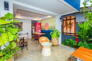 OYO 422 Jane Homestay and Resort - Patong - 6