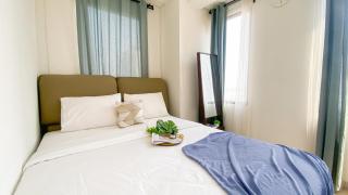 Comfort Living 2BR at Transpark Cibubur Apartment By Travelio - 8
