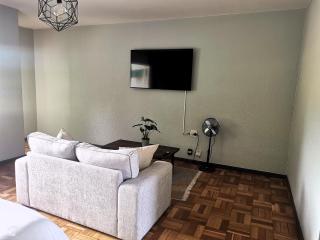 Sunny Mountain View - 4