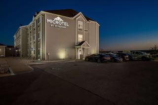 Microtel Inn & Suites by Wyndham Sweetwater - Sweetwater - 7