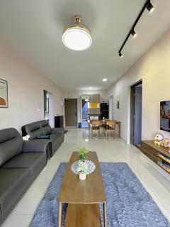2R2B Central Park Laman Damai - 6 pax - Johor Bahru - 7