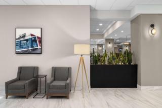 Hampton Inn & Suites Downers Grove Chicago - 1
