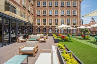 Hampton By Hilton Sandton Grayston - 2