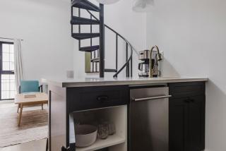 Blueground Gramercy Park AC elevator nr park NYC-1691 - New York - 4