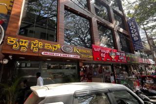 Krishna Stay Inn - Bangalore - 3