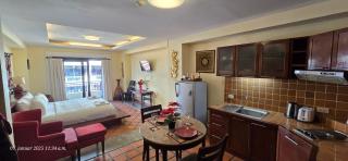 Nirvana Boutique Suites - Jomtien Beach - 4