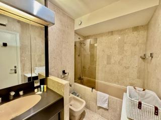 Belle terrasse apercu mer NAF568 - 4