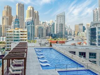 Minimalist 3 BR in Marina with Sea View - 7