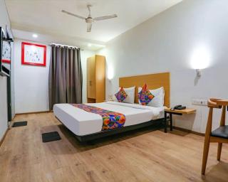 Hotel Fab Green Inn - Nuova Delhi - 0