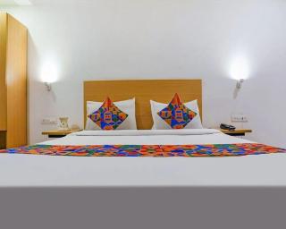 Hotel Fab Green Inn - Nuova Delhi - 4