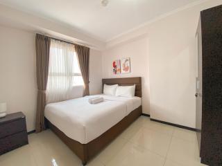 Spacious and Minimalist 3BR at Gateway Pasteur Apartment By Travelio - 9