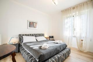 Franchi Stadium Elegant Apartment - 0