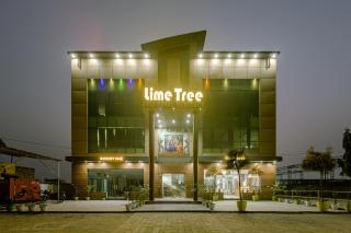 Lime Tree Hotel and Banquet Vrindavan - Vrindāvan - 0